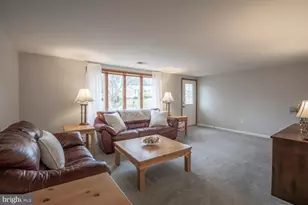 2030 Herrick Ave, Feasterville-Trevose, PA 19053 - Photo 4