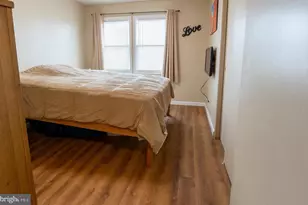 604 Trenton Rd, Fairless Hills, PA 19030 - Photo 6