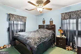 131 Lebbie Ln, Fairless Hills, PA 19030 - Photo 22