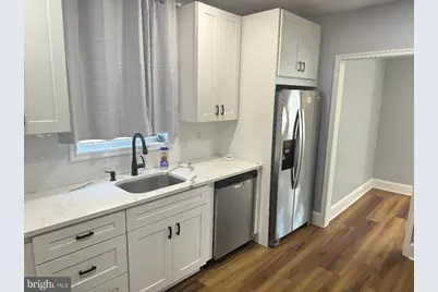 432 W Bridge Street, Morrisville, PA 19067 - Photo 6