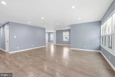 1 W Post Road, Morrisville, PA 19067 - Photo 4