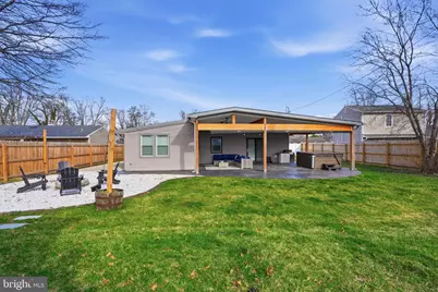 21 Border Rock Road, Levittown, PA 19057 - Photo 2