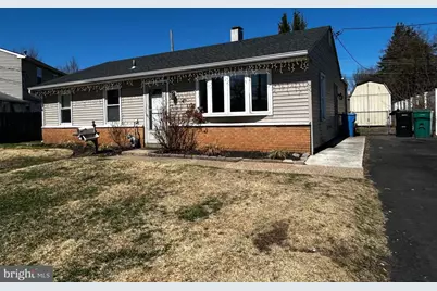 901 Spencer Drive, Croydon, PA 19021 - Photo 2
