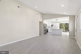 4421 Roselyn Ln, Bensalem, PA 19020 - Photo 8