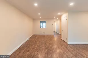 308 Wayne Ct, Holland, PA 18966 - Photo 10