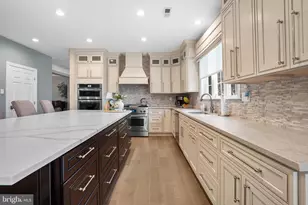 1553 Cartpath Ct, Yardley, PA 19067 - Photo 18