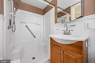 59 E Hillcrest Ave, Chalfont, PA 18914 - Photo 18