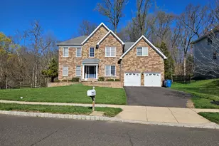 3825 Green Ridge Rd, Furlong, PA 18925 - Photo 1