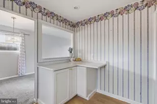 327 S Norristown Rd, Warminster, PA 18974 - Photo 12