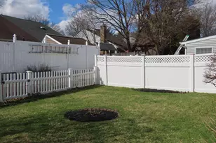 177 Raintree Ct, Langhorne, PA 19047 - Photo 2