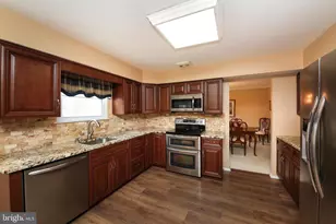 367 Merion Pl, Newtown, PA 18940 - Photo 14