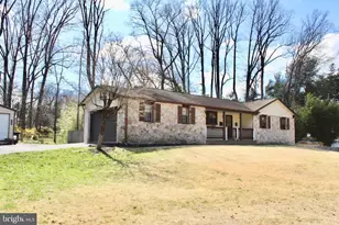 174 Hershel St, Feasterville-Trevose, PA 19053 - Photo 4