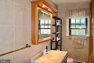 174 Hershel St, Feasterville-Trevose, PA 19053 - Photo 24