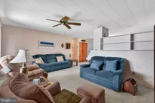 2 Silver Birch Ln, Levittown, PA 19055 - Photo 16