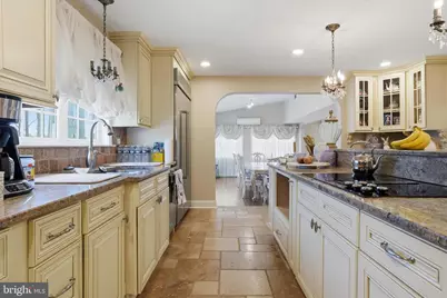 211 Lincoln Highway, Fairless Hills, PA 19030 - Photo 18