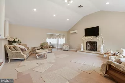 211 Lincoln Highway, Fairless Hills, PA 19030 - Photo 14