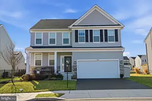 2345 Twin Lakes Dr, Quakertown, PA 18951 - Photo 2