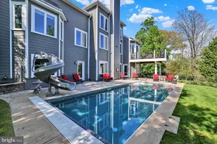 111 Pinewood Cir, New Hope, PA 18938 - Photo 10