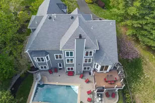 111 Pinewood Cir, New Hope, PA 18938 - Photo 8