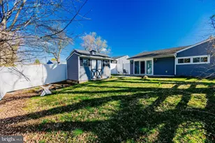 35 Mimosa Ln, Levittown, PA 19054 - Photo 36