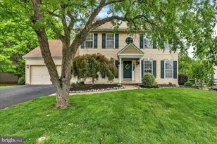 3901 Daystar Dr, Doylestown, PA 18902 - Photo 2