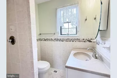 988 Baxter Avenue, Bensalem, PA 19020 - Photo 20