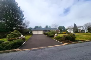 120 W Georgianna Dr, Richboro, PA 18954 - Photo 1