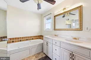 1087 Roberts Rd, Warminster, PA 18974 - Photo 24