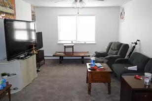 650 E Broad St, Quakertown, PA 18951 - Photo 14