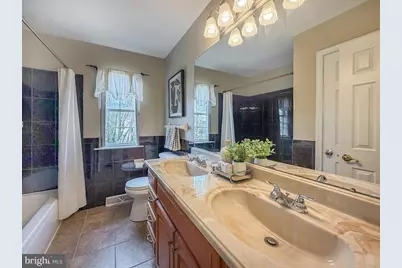 320 Laurel Oaks Drive, Langhorne, PA 19047 - Photo 22