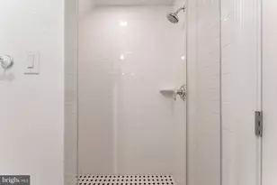 8 Quartermaster Rd, Holland, PA 18966 - Photo 38