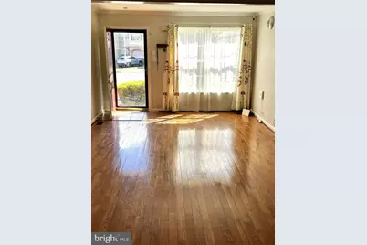 10 Dukes Way, Feasterville-Trevose, PA 19053 - Photo 2