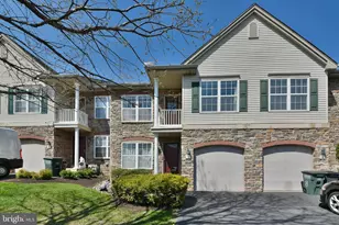 10 Dukes Way, Feasterville-Trevose, PA 19053 - Photo 1