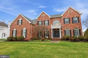 135 Livery Dr, Churchville, PA 18966 - Photo 2