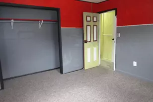 63 Maple Ln, Levittown, PA 19054 - Photo 16