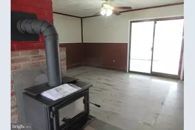 63 Maple Lane, Levittown, PA 19054 - Photo 8