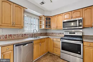 5109 Inlet Dr, Bensalem, PA 19020 - Photo 10