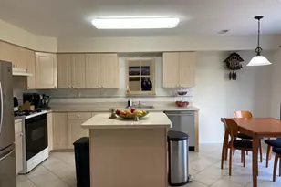 202 Oaktree, Warminster, PA 18974 - Photo 4