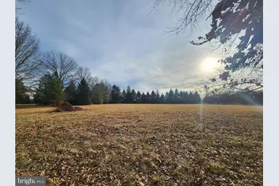 130 Pine Lane, Newtown, PA 18940 - Photo 2