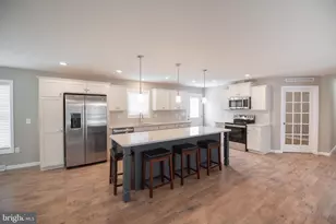 85 Waterford Ln, Sellersville, PA 18960 - Photo 4