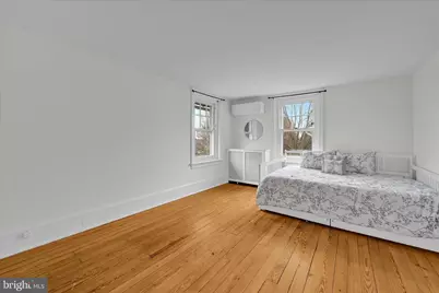 180 N Clinton Street, Doylestown, PA 18901 - Photo 14