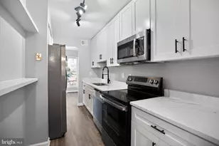 9 E Ridge Mews, Newtown, PA 18940 - Photo 4