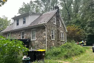 805 Rock Hill Rd, Quakertown, PA 18951 - Photo 2