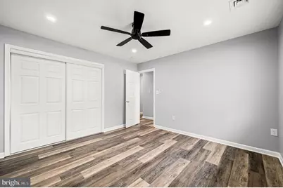 34 Shepherd Lane, Levittown, PA 19055 - Photo 16