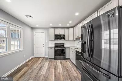34 Shepherd Lane, Levittown, PA 19055 - Photo 6