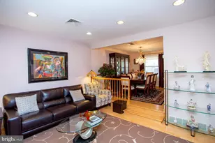 48 Hershel St, Feasterville-Trevose, PA 19053 - Photo 14