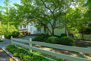 2885 Mill Rd, Doylestown, PA 18902 - Photo 2