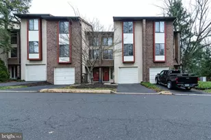 9 Aspen Way, Doylestown, PA 18901 - Photo 2