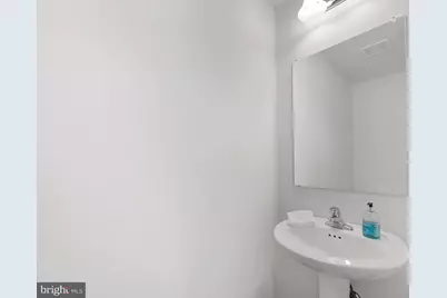 131 Edgewater Court, Quakertown, PA 18951 - Photo 2