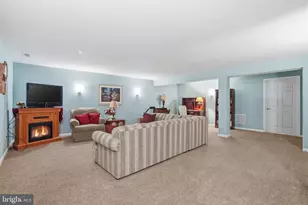 39 Bowman Dr, Feasterville-Trevose, PA 19053 - Photo 20